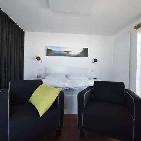 Apartmán Schickes In Landhausvilla Am Chiemsee *