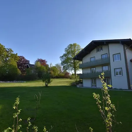 Apartmán Schickes In Landhausvilla Am Chiemsee Rimsting